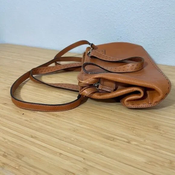 Fossil Tan Leather Crossbody Bag - Picture 6 of 10